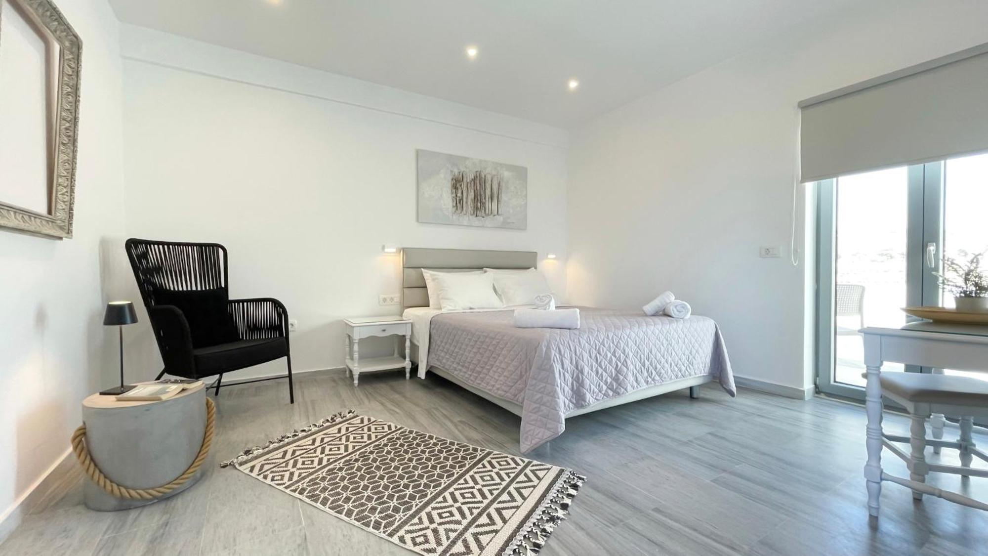 Hermoso Luxury Suites โมโนลิธอส ห้อง รูปภาพ