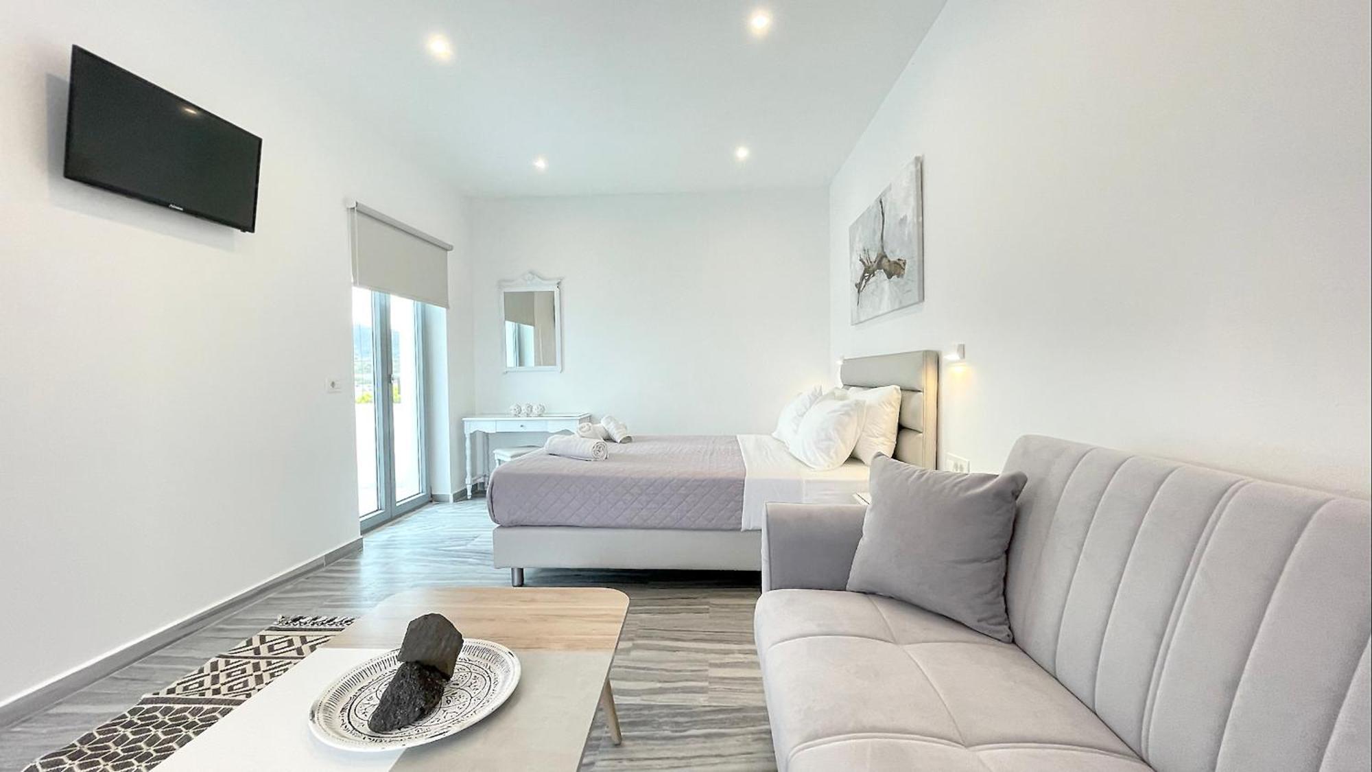 Hermoso Luxury Suites โมโนลิธอส ห้อง รูปภาพ