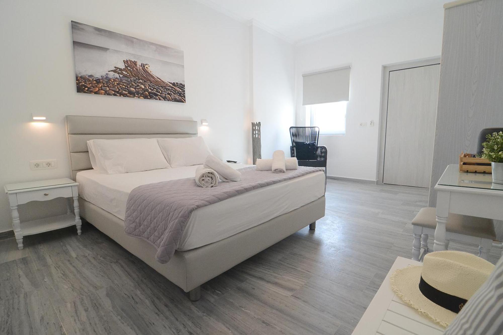 Hermoso Luxury Suites โมโนลิธอส ห้อง รูปภาพ