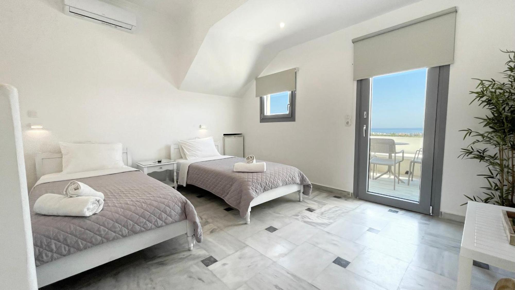 Hermoso Luxury Suites โมโนลิธอส ห้อง รูปภาพ