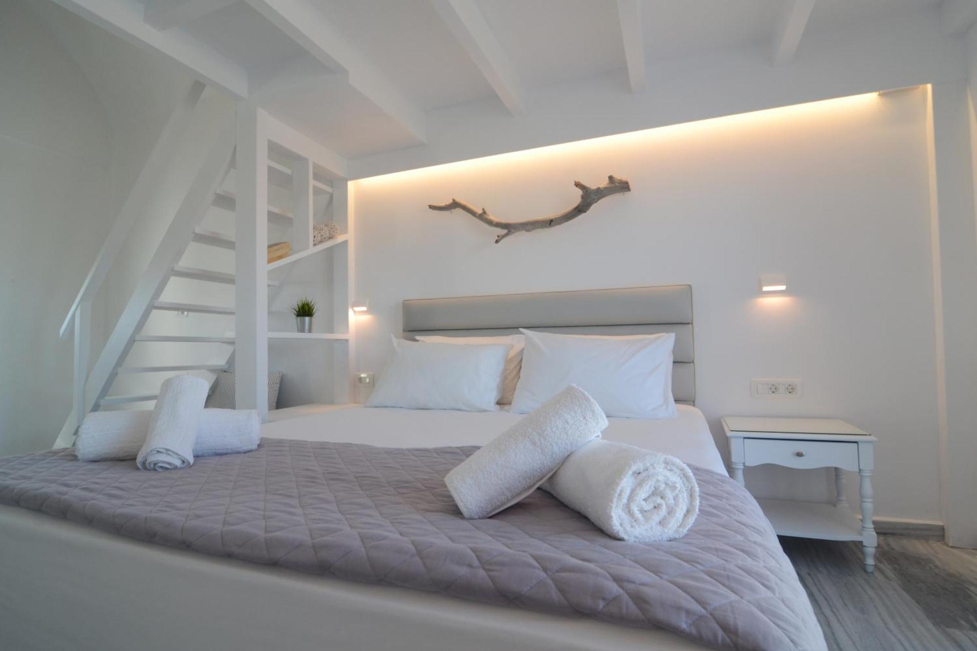 Hermoso Luxury Suites โมโนลิธอส ห้อง รูปภาพ